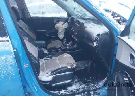 2023 Kia Soul Gt-Line из США, поврежденный, VIN KNDJ53AU2P7191818